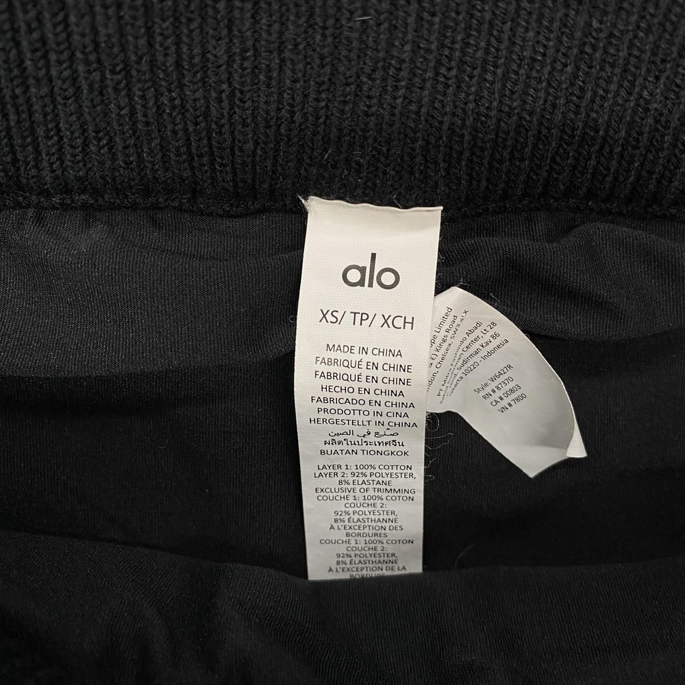 Alo Tennis Knit Skort Womens XS Black Striped Hem Lined Shorts Tennis Preppy - Picture 6 of 14